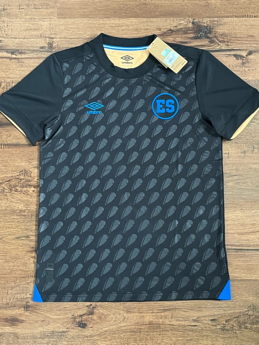 Umbro El Salvador 25/26 Third Jersey ‘Black Blue’ (size mens M)